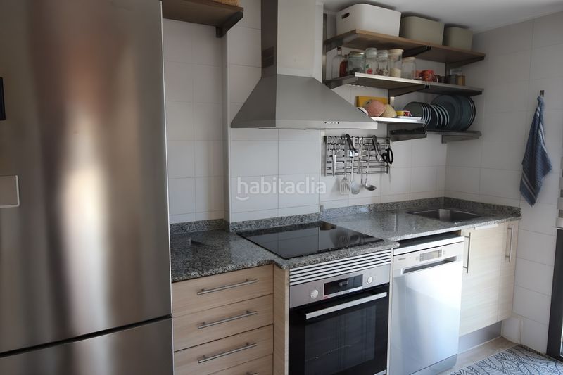 Foto 73e820b4-8533-40bd-a1d2-00285e4772f9. Duplex con riscaldamento parcheggio in Eixample-Horta Capallera Figueres