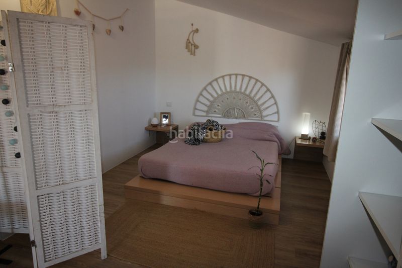 Foto 75caac61-eae5-47a8-be77-44b9015582ff. Duplex con riscaldamento parcheggio in Eixample-Horta Capallera Figueres