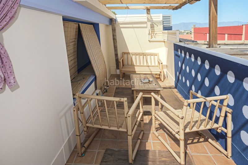 Foto 86dde24b-8fe9-4a5c-a0b6-d5840b4dcd48. Duplex con riscaldamento parcheggio in Eixample-Horta Capallera Figueres