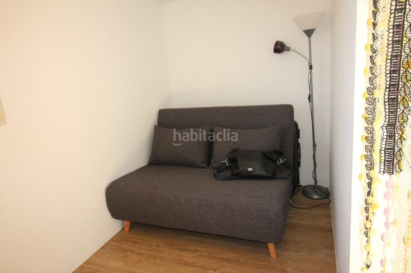 Foto 942481a8-b7fa-4f52-b4ee-c80596a17381. Duplex con riscaldamento parcheggio in Eixample-Horta Capallera Figueres