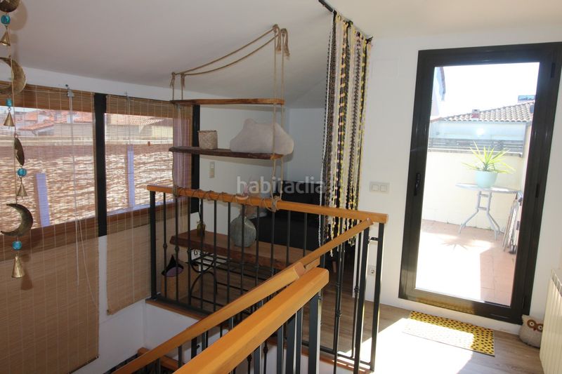 Foto a32f8bf4-9b53-478b-9d87-a7ef6ff4a114. Duplex con riscaldamento parcheggio in Eixample-Horta Capallera Figueres