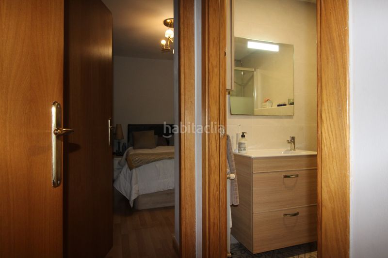 Foto 239100ae-22ca-4b09-94b2-87c561b94d5c. Pis amb calefacció aparcament a Creu de la Mà Figueres