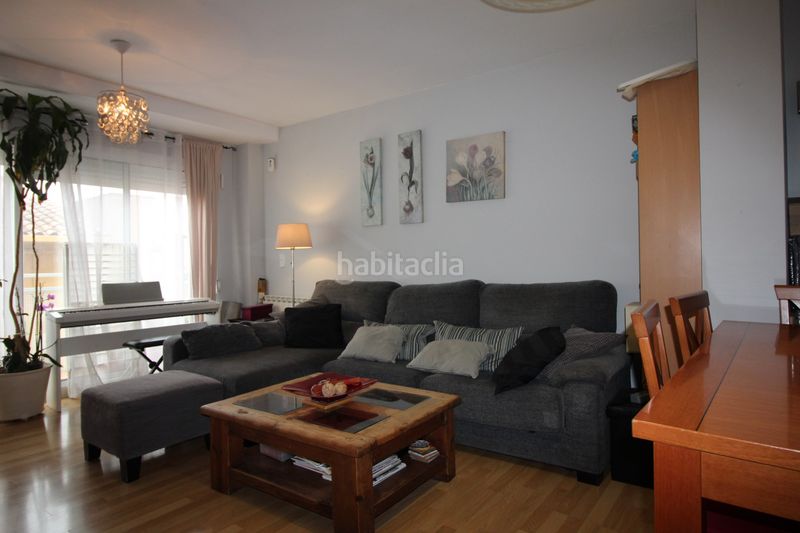 Foto 8ef15543-0422-45e5-8be9-3c62f832a349. Pis amb calefacció aparcament a Creu de la Mà Figueres