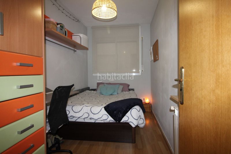 Foto 933cea08-09bf-4ca4-b4e6-b47280f13bd8. Pis amb calefacció aparcament a Creu de la Mà Figueres