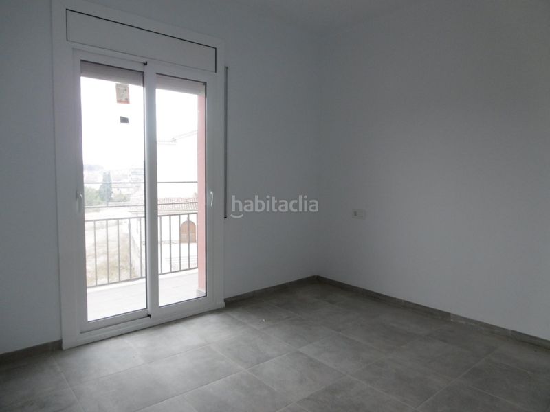 Foto 6bbc13b0-c5a6-4d93-aeb9-64674b3d4b2b. Piso  en Eixample-Horta Capallera Figueres