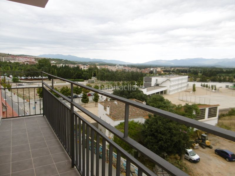 Foto a50dbbe2-ddd0-4928-ad91-6578b0c3bd61. Piso  en Eixample-Horta Capallera Figueres