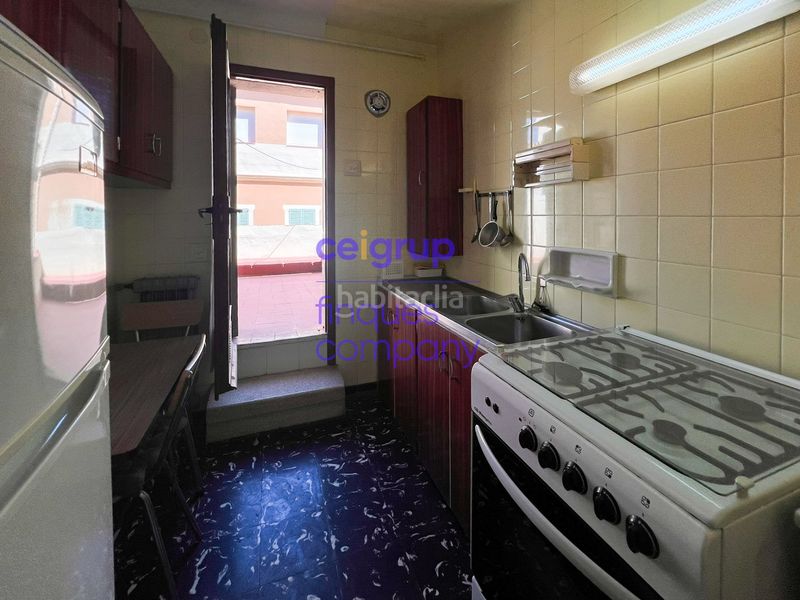 Foto 52197388-8eb2-497c-b1eb-c893abe4a86a. Àtic a Portbou