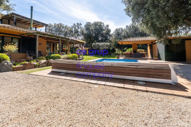 Foto d1b1b3a1-a026-48e4-a349-9401f329da3e. Chalet casa chalet en Navata