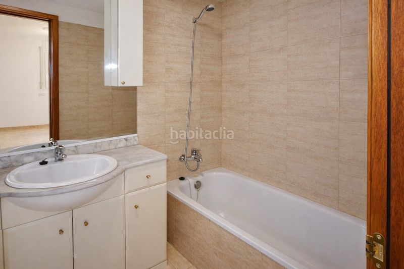 Foto 3e5b8537-a129-491b-a2a1-7989234a904c. Pis amb calefacció a Creu de la Mà Figueres