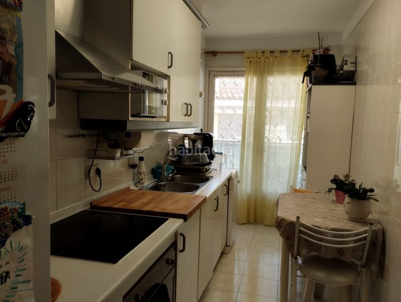 Foto 838c4d40-c6ee-4ba0-a621-722c19fda08e. Duplex avec chauffage parking dans Eixample-Horta Capallera Figueres