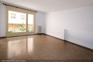 Pis a Creu de la Mà. Piso