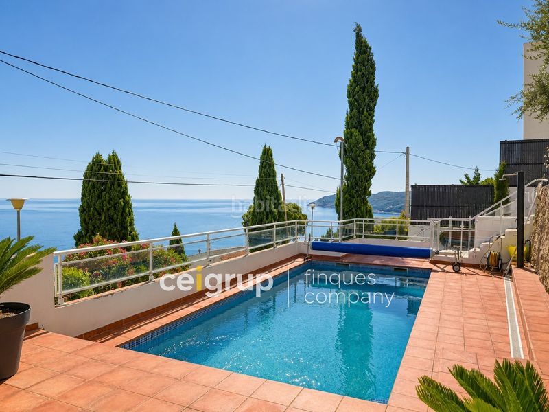 Foto 04149d53-2f5f-4010-9575-a05202038560. Xalet amb calefacció aparcament piscina a Cau del Llop - Super Fener - Fener Llançà