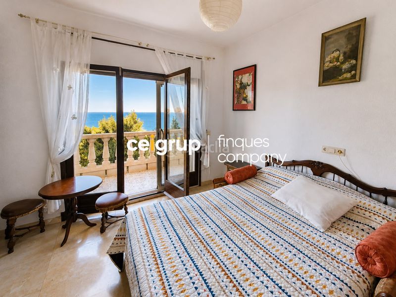 Foto f05f4cc5-55f3-4d52-ac97-f342fda29324. Chalet with heating parking in Port de la Selva (El)
