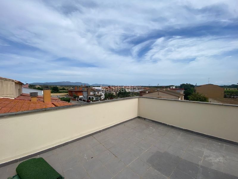 Foto 6d88ed3a-78f2-40eb-a899-1f96c409ee66. Location chalet avec chauffage parking dans Peralada