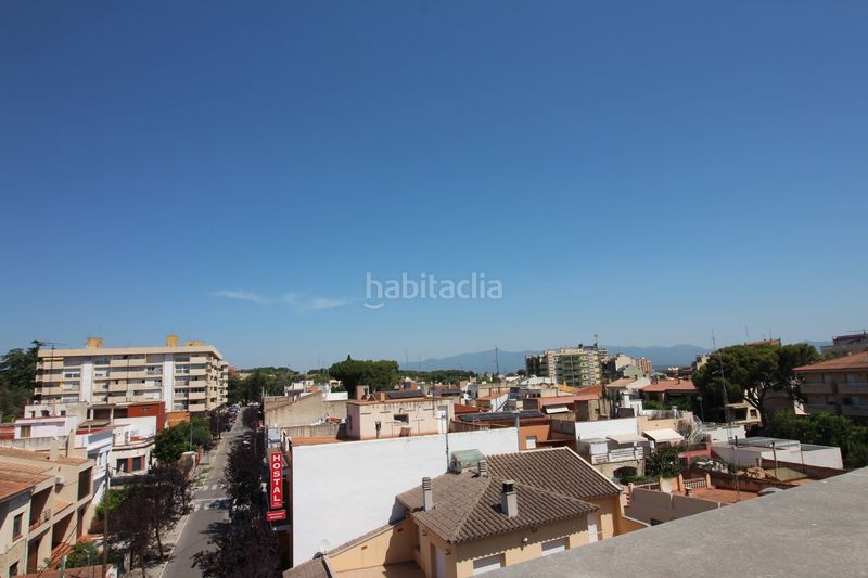 Foto 8bf37367-60fc-44bc-aec5-06daef46cffa. Dúplex piso en Poble Nou-Olivar Gran Figueres