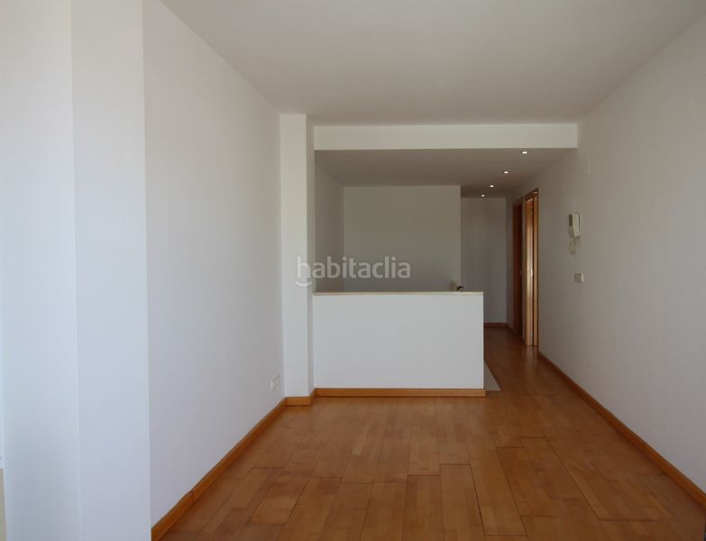 Foto cbe50045-292b-4803-a5b0-5448f8fed66c. Dúplex piso en Poble Nou-Olivar Gran Figueres