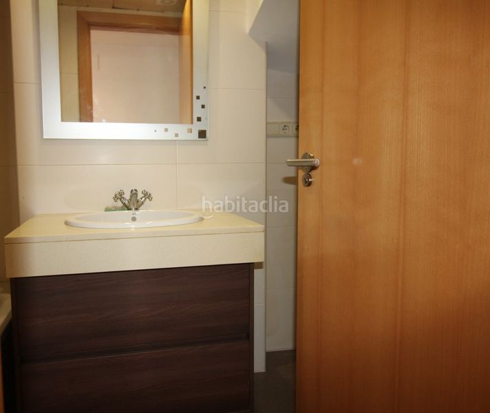 Foto d6c751dd-26c1-4ee4-b7c2-d8178eeb3bce. Dúplex piso en Poble Nou-Olivar Gran Figueres
