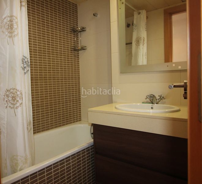 Foto e74f918d-ce6a-452c-9cba-fa07027b957c. Dúplex piso en Poble Nou-Olivar Gran Figueres
