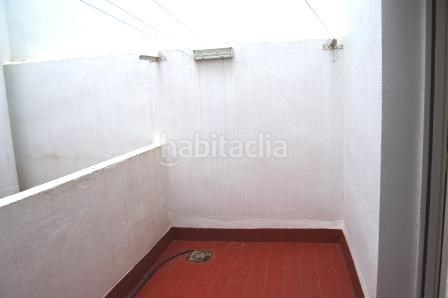 Foto 825487b9-3c69-4078-8957-d4e6ae0e7007. Pis a Centre Roses