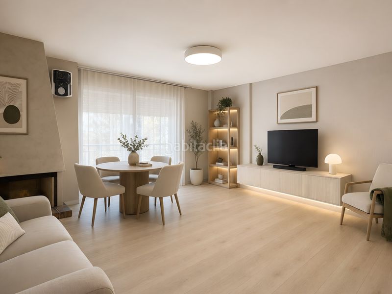 Foto a27d4145-0a04-434d-be94-bedd99ded08d. Pis a Centre Roses