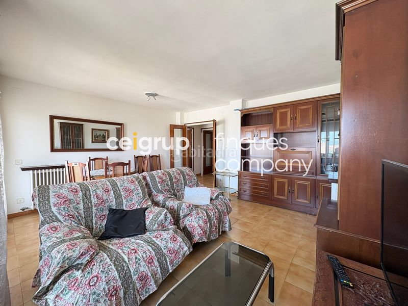 Foto 74c56c04-50c6-495e-add1-1d44546c28bc. Rent flat with heating in Eixample Nord Girona