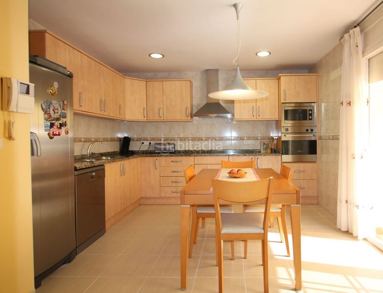 Foto 05845cfb-3202-4257-905d-a03c6833295f. Chalet casa chalet en Vilatenim Figueres