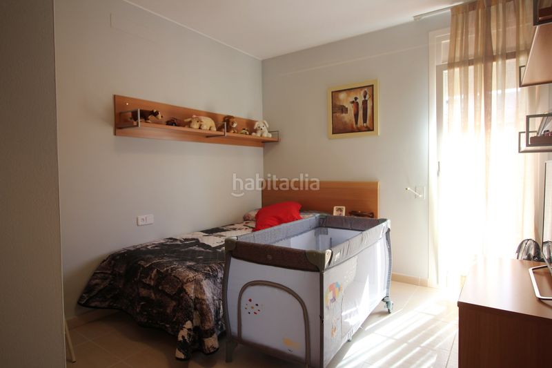 Foto 3a0185c8-233d-42f5-84d6-42e1097e7c6f. Chalet casa chalet en Vilatenim Figueres