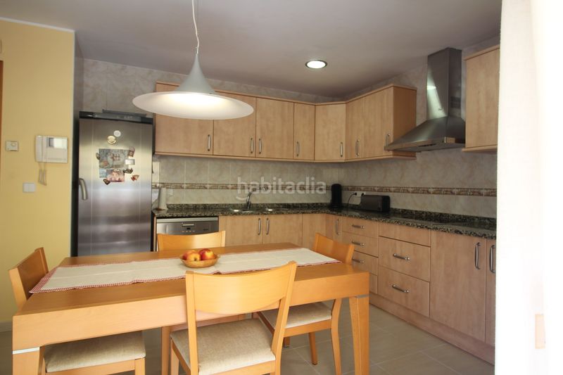 Foto 4aa315a1-fa04-460a-89f2-320d0f27bc43. Chalet casa chalet en Vilatenim Figueres