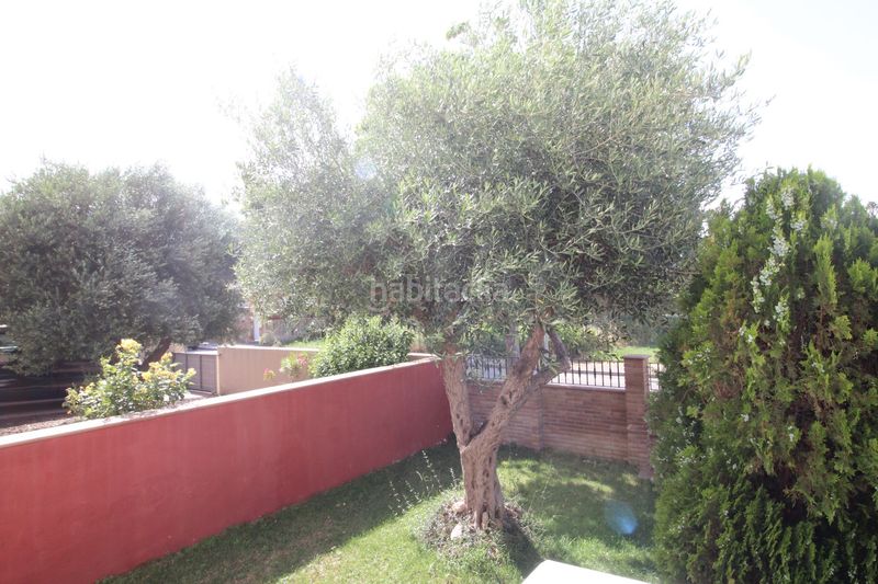 Foto 6c82c74c-48ee-4eea-8b27-954f29abb526. Chalet casa chalet en Vilatenim Figueres