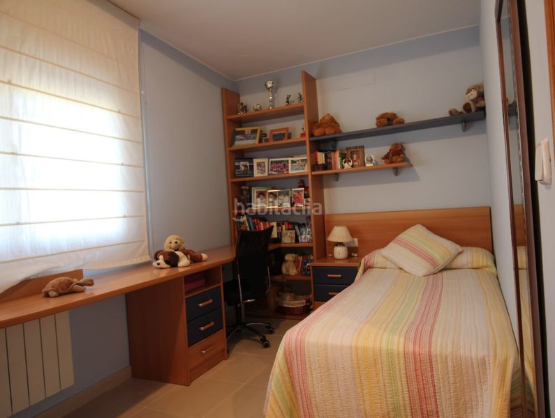 Foto 73b1e683-d9de-4427-ad09-c1143d756f56. Chalet casa chalet en Vilatenim Figueres