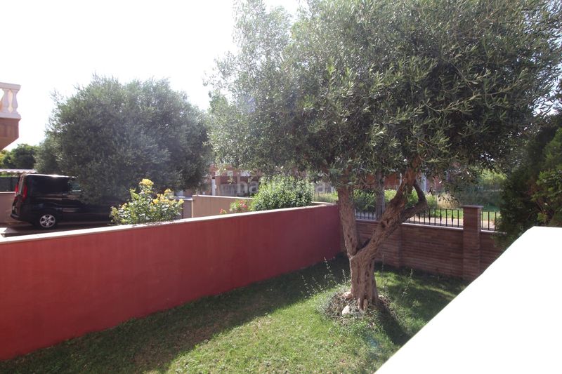 Foto 9c6b7436-940a-4b32-b546-21be7433f6eb. Chalet casa chalet en Vilatenim Figueres