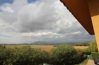 Rent Flat in Navata. Piso