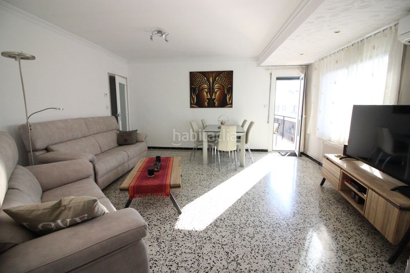 Foto b7cbb516-9614-4367-9a23-03025bd72e14. Piso  en Centre Roses