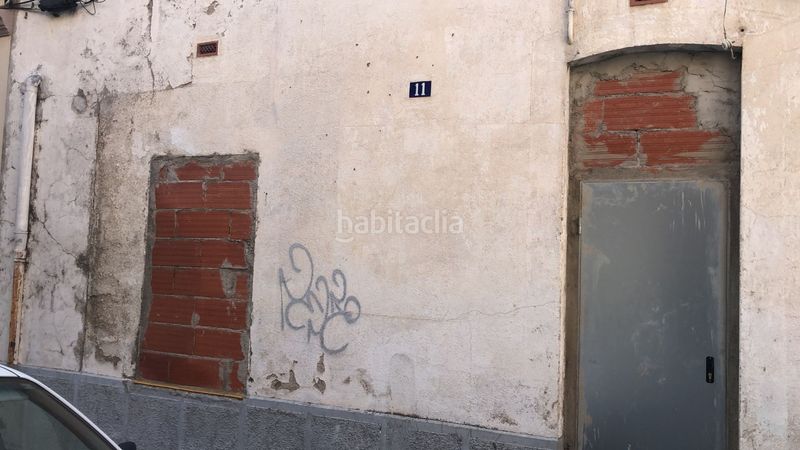 Foto d0f01f64-c3e5-482f-acec-9a95cdc1fabf. Xalet a Creu de la Mà Figueres