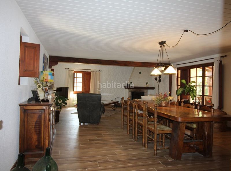 Foto 3faba0d7-e37c-4caa-bf37-3af7590a6c2c. Chalet casa chalet en Darnius