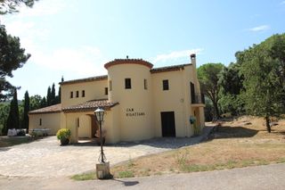Chalet in Darnius. Casa chalet