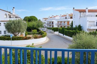 Etagenwohnung in El Port. Piso