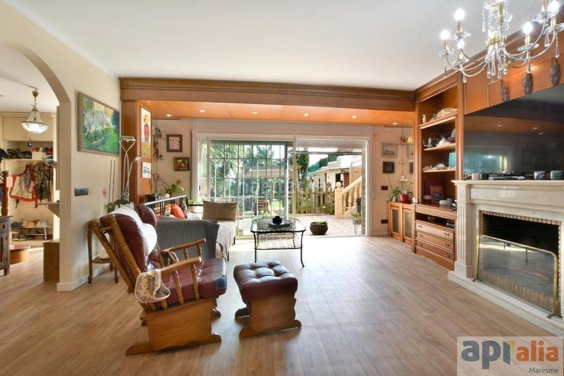 Foto 90c06ce4-037e-4ba9-81dc-c9c490081272. Casa amb calefacció aparcament piscina a Can Carreras - Montessol Pineda de Mar