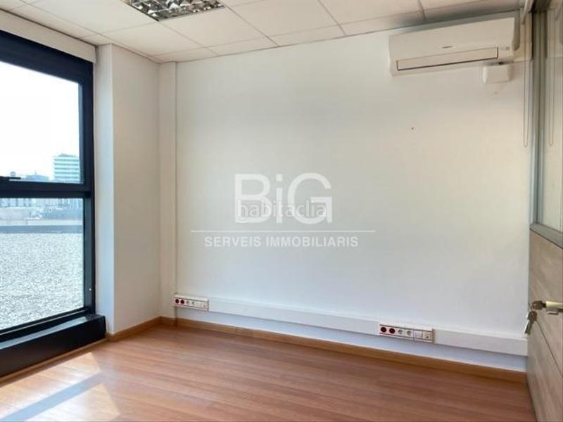 Foto f113d835-8c2b-4a71-b608-a66cfabf13bb. Miete büro mit heizung in Pla d'en Boet Mataró