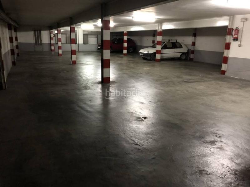 Foto 39a436be-1bd9-4e1b-8e48-6ebb51e02779. Location parking voiture dans Peramàs Mataró