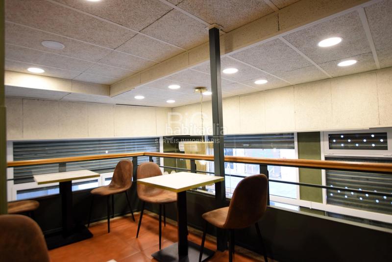 Foto 3b57cf17-a026-410d-933f-b9654ceefee7. Location local commercial dans Centre Mataró