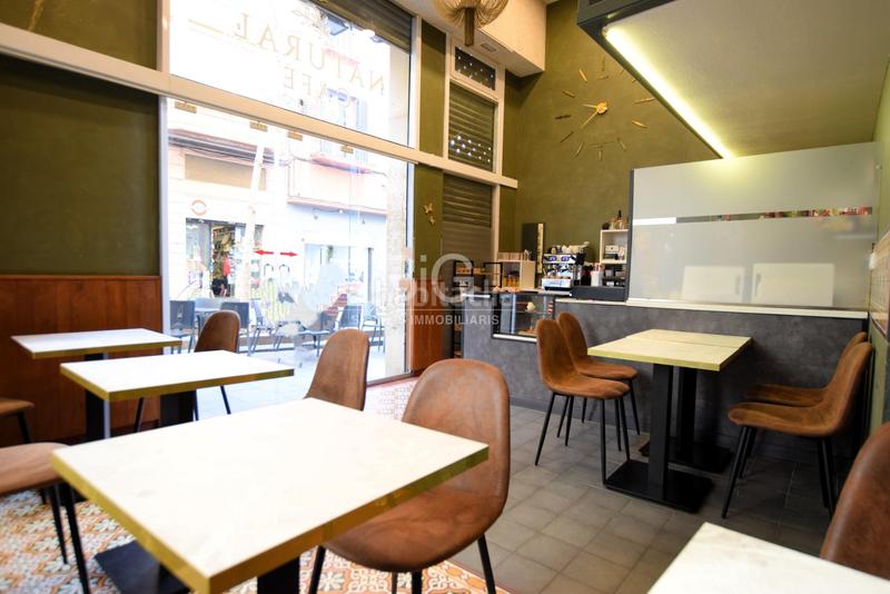 Foto 87d61376-0294-42c5-a836-e015ec7789bc. Location local commercial dans Centre Mataró