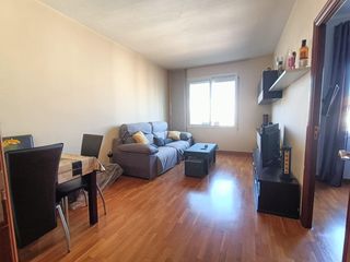Pis a Sagrada Fam�lia. Ocasi�n por calidad y zona en sagrada fam�lia barcelona