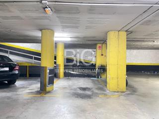 Aparcament cotxe a Centre. Parking en mataró zona centremarítimcalle lepanto.