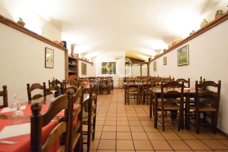 Foto 2343af99-4e96-4ba4-9a84-d54bfe34d27f. Alquiler local comercial restaurante en funcionamiento en el centro histórico . en Mataró