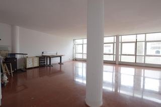 Location Bureau  Calle la rambla. Oficina en el corazón de mataró, en edificio comercial de la ram