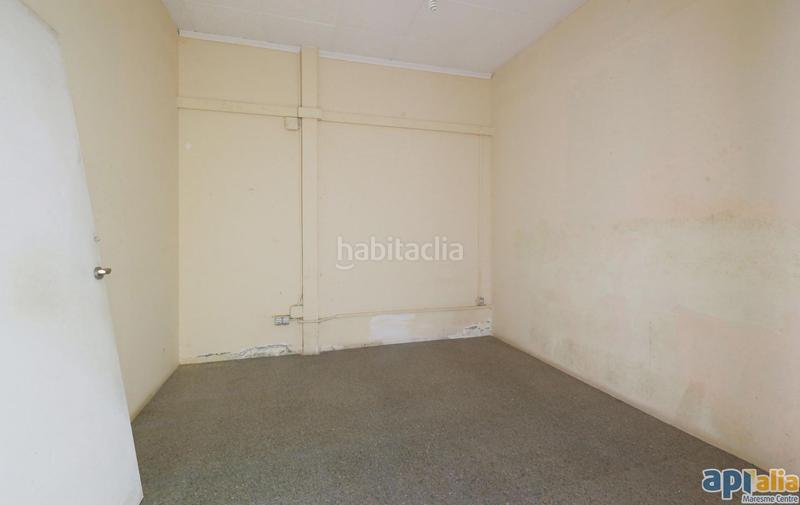 Foto 0445683f-f0c1-4d58-9755-0fc91f1b4b0e. Local comercial  en pleno centro en Mataró