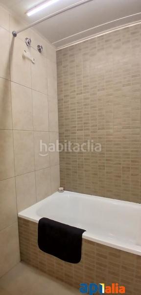 Foto 9976ee9a-5058-4ef7-b236-bb9e963ea336. Piso inversión con alta rentabilidad en edificio moderno! zona esperança en Mataró