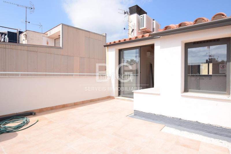 Foto c1844699-01b8-4786-a470-b7ac97caafa1. Alquiler ático exclusivo dúplex 3 hab más 2 terrazas de lujo y comodidad en Mataró