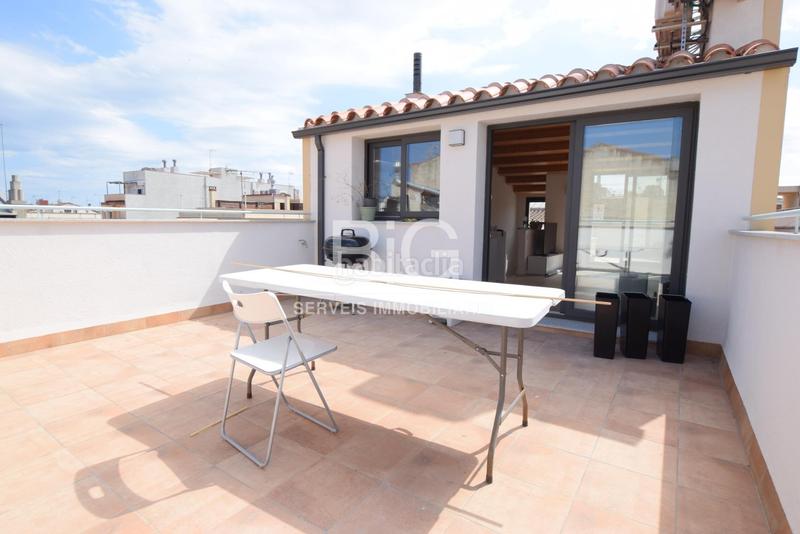 Foto d806d412-8895-4a57-82d3-16ea74f8092f. Alquiler ático exclusivo dúplex 3 hab más 2 terrazas de lujo y comodidad en Mataró